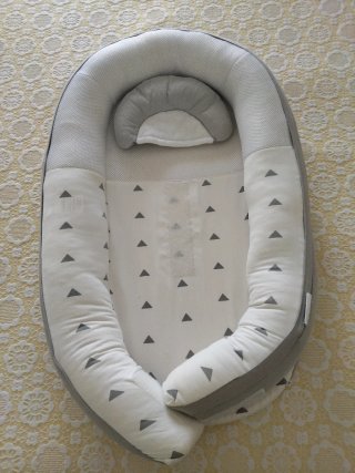 Cuna de bebé portátil