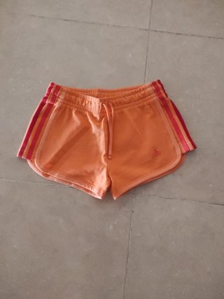 Pantalones cortos Adidas naranja y rosa