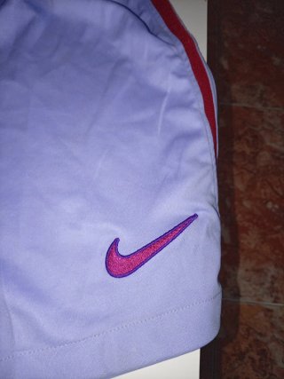 Pantalón corto deportivo Nike púrpura