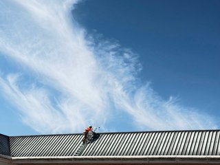 Limpieza de canalones, placas solares, azoteas