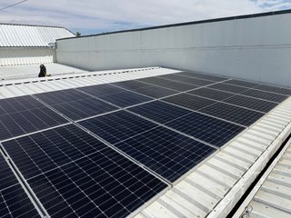 Limpieza de canalones, placas solares, azoteas