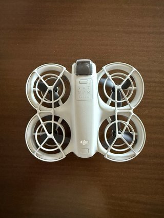 Mini drone DJI Neo bianco