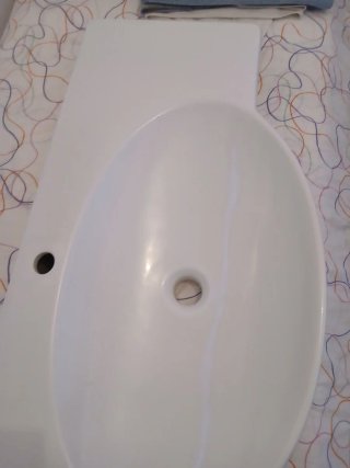 Lavabo de cerámica blanco