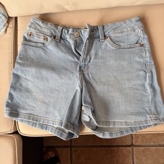 Shorts da donna in denim