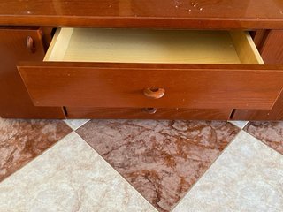 Mueble de salón de madera