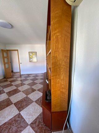 Mueble de salón de madera