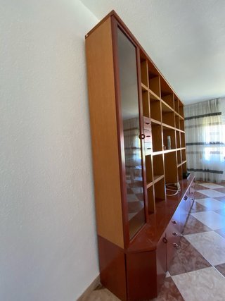 Mueble de salón de madera