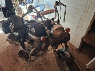 Moto Custom 250CC Diseño Clásico