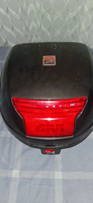 Baúl Moto Givi