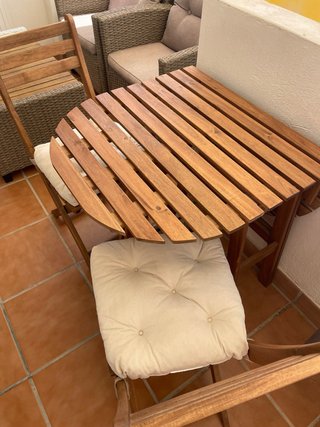 Mesa y 2 Sillas Ikea Askholmen