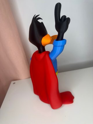 Figura Pato Lucas Superhéroe