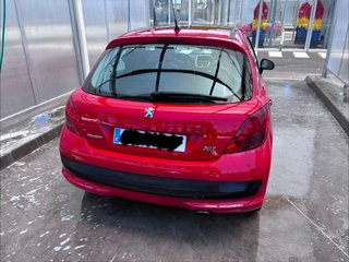 Peugeot 207 1.6 HDi 90 CV • Techo panorámico