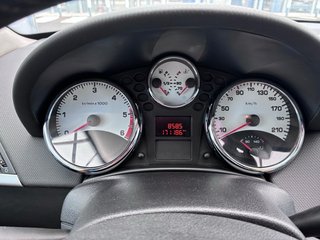 Peugeot 207 1.6 HDi 90 CV • Techo panorámico