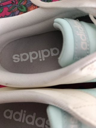 Zapatillas Adidas T40.5 Blancas y Azules