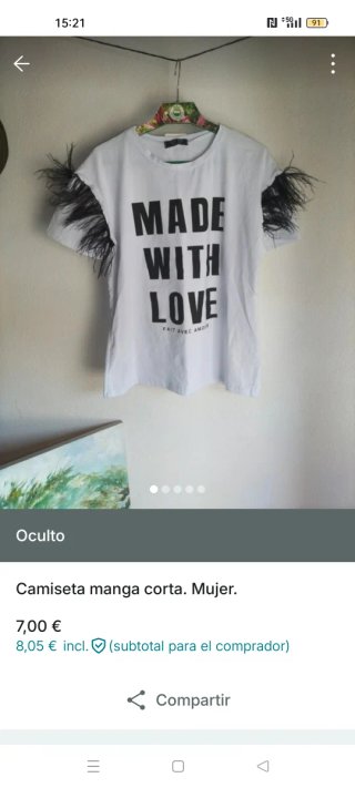 Camiseta Made With Love con plumas