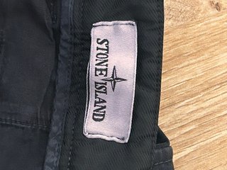 Pantalón Stone Island Negro Cargo