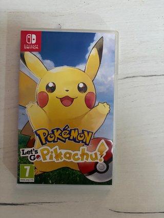 Pokemon Let's Go Pikachu! Nintendo Switch