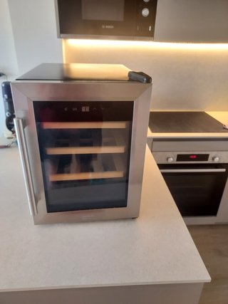 Vinoteca Cecotec Grand Sommelier Cool Wood