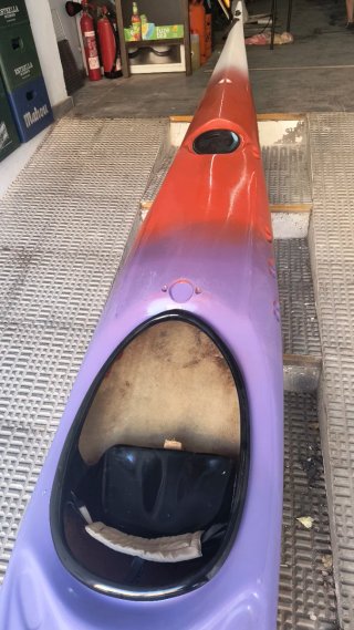 Kayak de fibra de mar