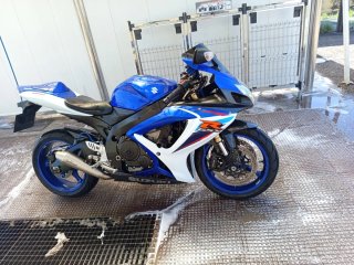 Suzuki GSXR 600 K7 Azul/Blanco