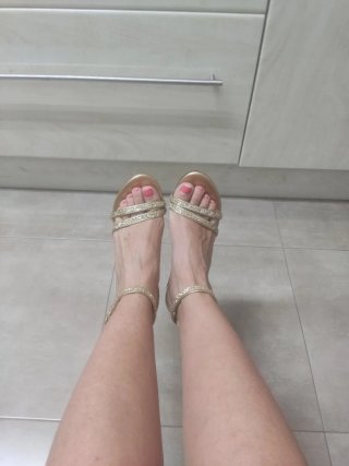 Sandalias doradas tacón mujer talla 35