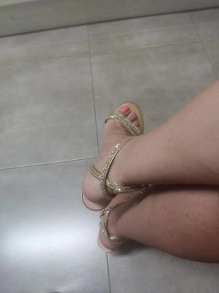 Sandalias doradas tacón mujer talla 35