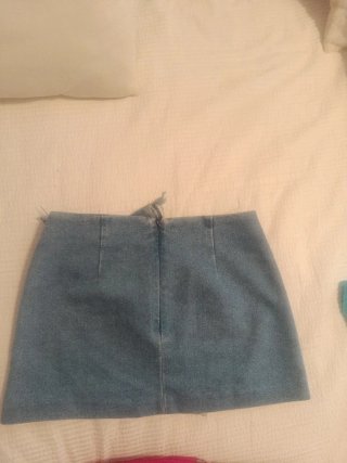Falda vaquera mini con volantes