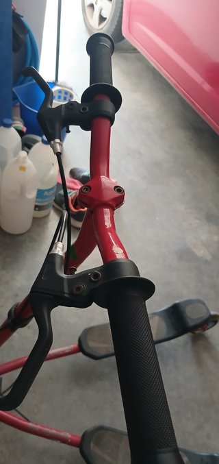 Bipatinete Rojo infantil slider.