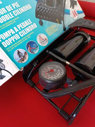 Inflador de pie doble cilindro