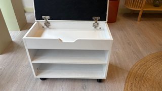Zapatero Butaca Blanco con Ruedas
