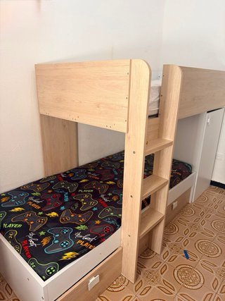 Cama Litera con Armario y Cajones