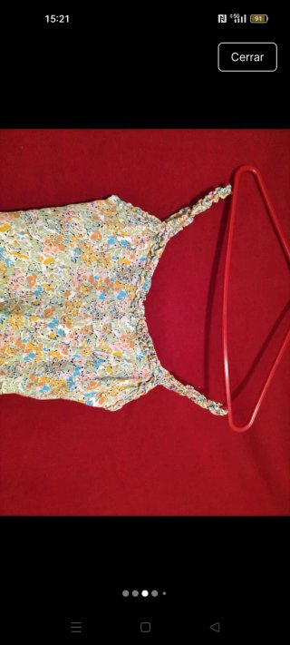 Vestido de verano corto de tiras