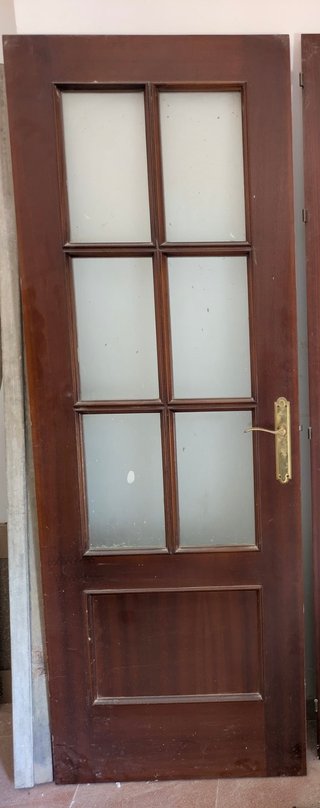Puerta Madera.