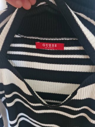 Jersey Guess Talla S Rayas Cuello Alto