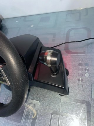 Volante Thrustmaster PS4 Usato