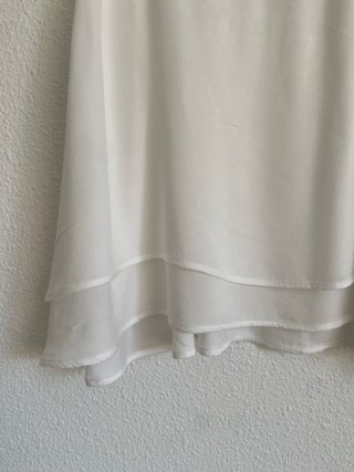 Blusa blanca con crochet