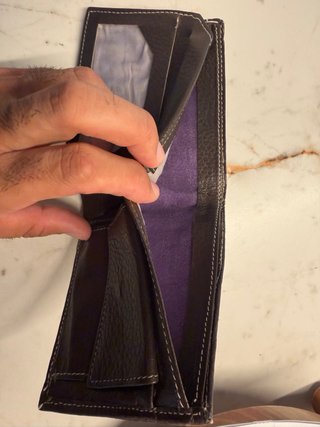 Cartera de cuero Armani marrón