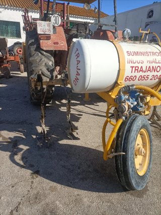 Aplicador de abono para tractor