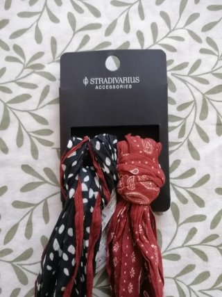 Pack 2 Pañuelos Stradivarius