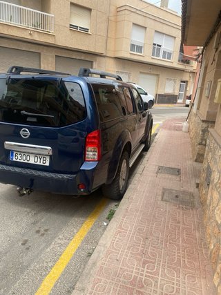 Nissan Pathfinder 2006
