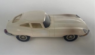 Jaguar E-Type Scalextric Exin