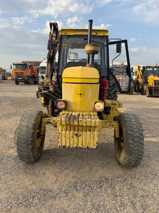 Tractor John Deere 3340DT