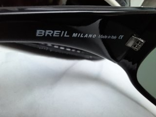 Occhiali da sole Breil neri e grigi