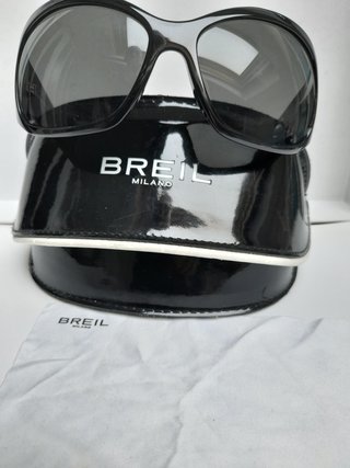 Occhiali da sole Breil neri e grigi