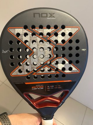 Pala Padel Nox AT10 Genius Agustin Tapia 18K