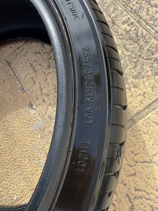Neumáticos R19