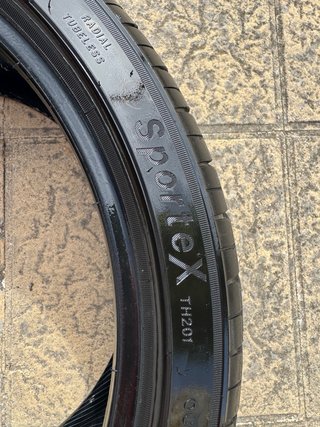 Neumáticos R19