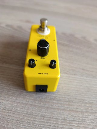 Pedal Rowin Delay Guitarra