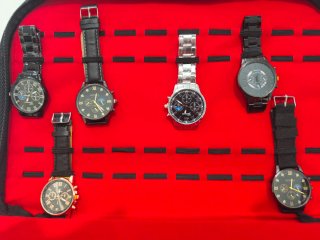 Lote 6 Relojes Hombre a 10€ el reloj