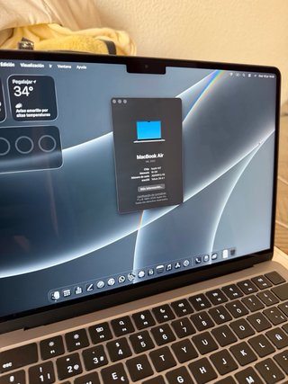 MacBook Air M2 13
